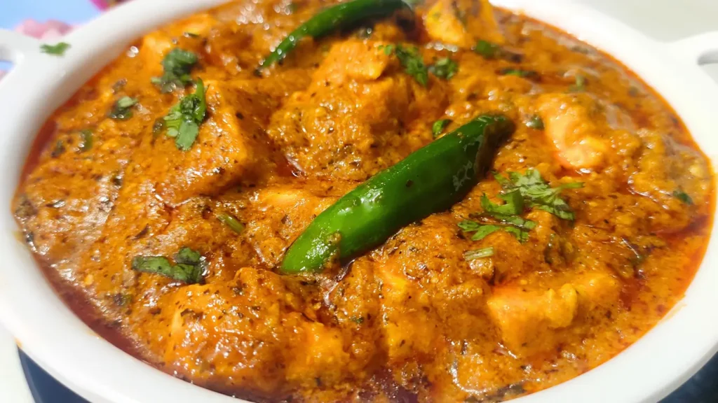 Khoya paneer recipe, rick gravy curry recipe, vegetarian food close up picture